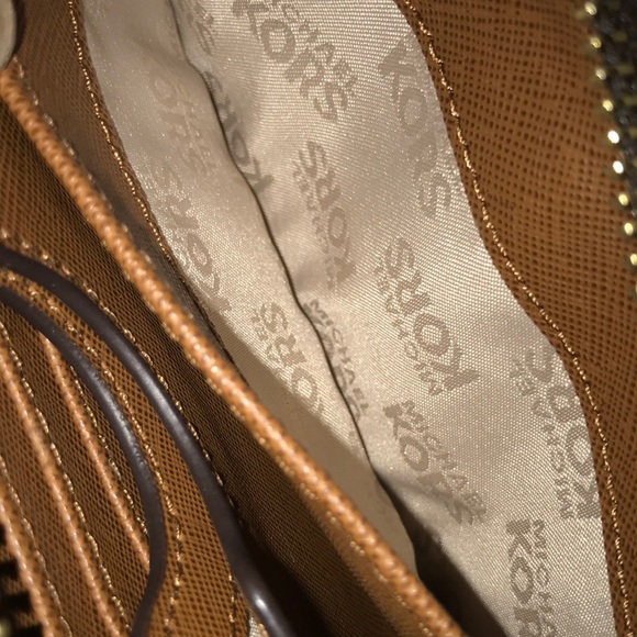 MK Wallet - Picture 3 of 3